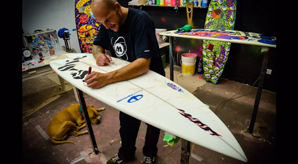 Painting a surfboard